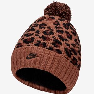 Nike Beanie Pom Pom Leopard